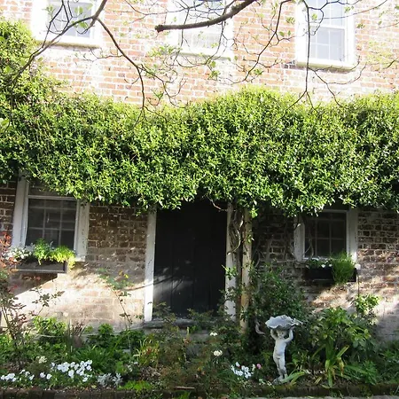 Historic 86 Church Street-3